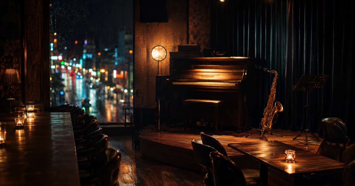 那霸 Parker’s Mood Jazz Club:久茂地五樓的爵士俱樂部,官網寫週四到週六有現場(2026)